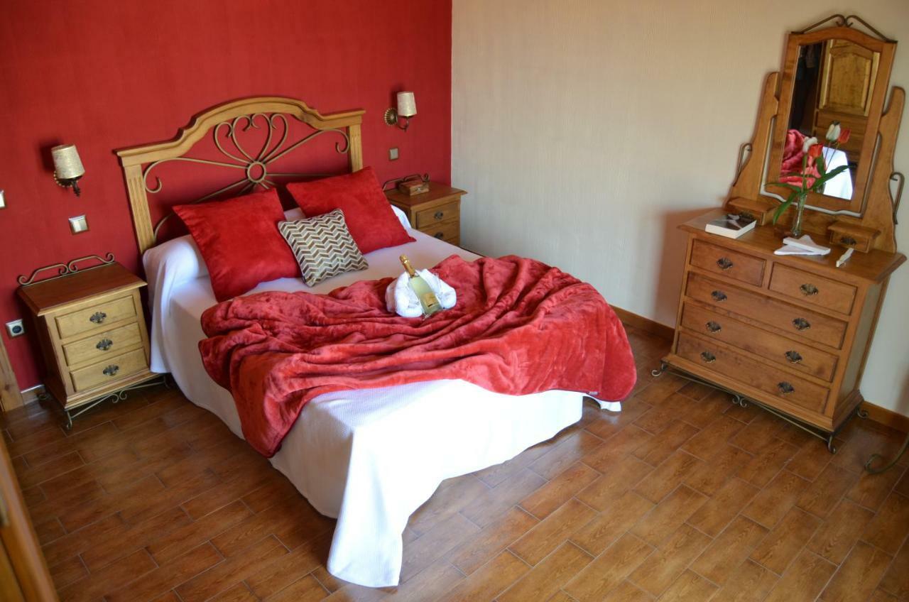 אלמגרו Casa Rural La Toza De Avelino מראה חיצוני תמונה